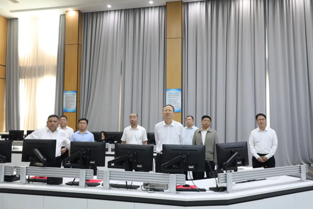 1760061632957758.jpg 1760061632957758.jpg